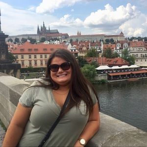 Meet your Posher, Maddie